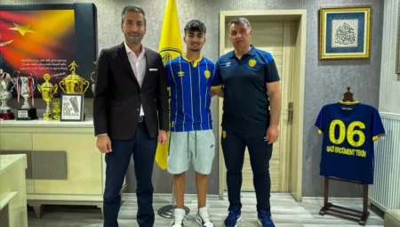 Miraç Şimşek, MKE Ankaragücü ile 1 yıllık sözleşme imzaladı